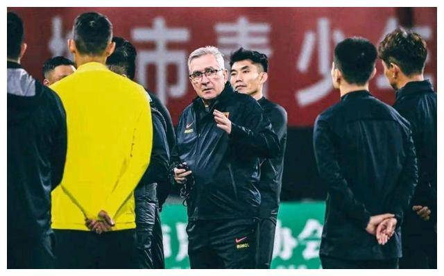 雷速直播-巴西女足实力压倒，毫无悬念闯入冠军赛-第1张图片-雷速官网